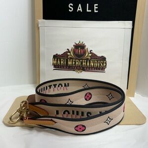 Louis Vuitton Beige and Pink Belt